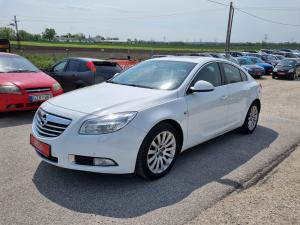 elad Opel-Insignia-Sport-2.0-T hasznltaut