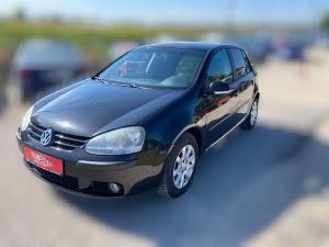 elad Volkswagen-Golf-V-1.6-Comfortline hasznltaut